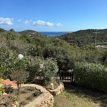 Porto Cervoincantevole Vista Sul Golfo Del Pevero