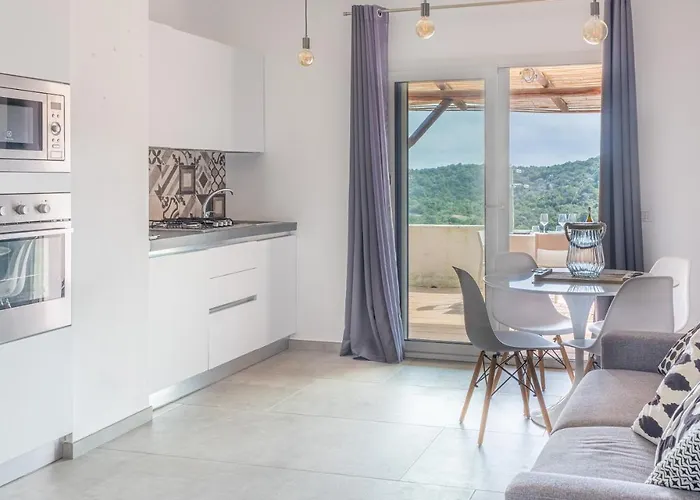 Porto Cervoincantevole Vista Sul Golfo Del Pevero Appartement *